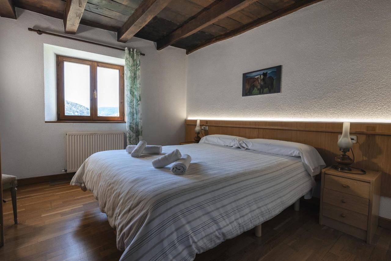 Hostal Etxeberri Eugi Екстериор снимка